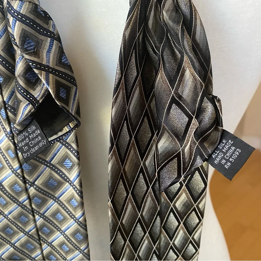 Set of Two Elegant Silk Men's Ties - Black, Blue and Gray